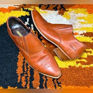 Cowgirl Babe, DURANGO, western booties!!